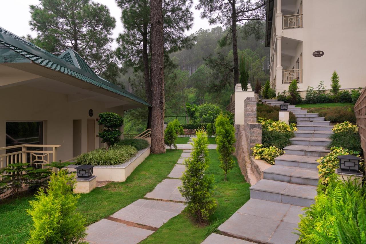 Cassia Resort, Kasauli Exterior foto