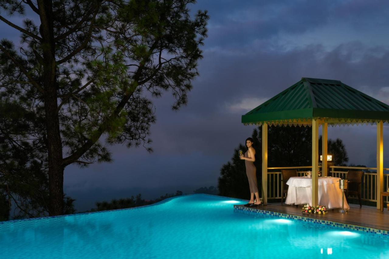 Cassia Resort, Kasauli Exterior foto